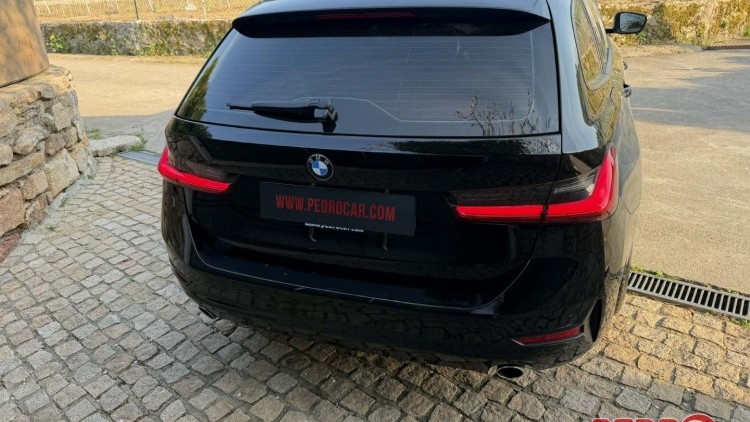 BMW S&eacute;rie 3 - 318 SPORT