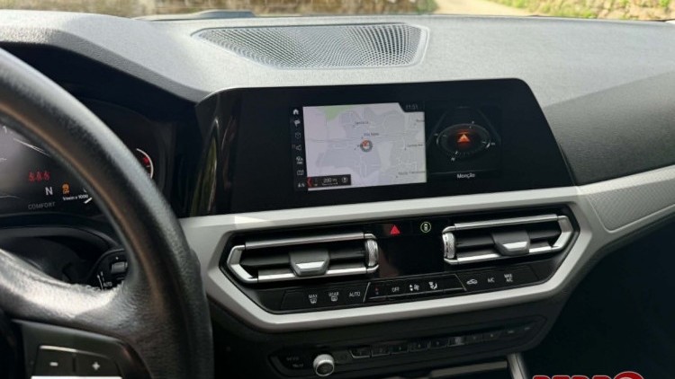 BMW S&eacute;rie 3 - 318 SPORT