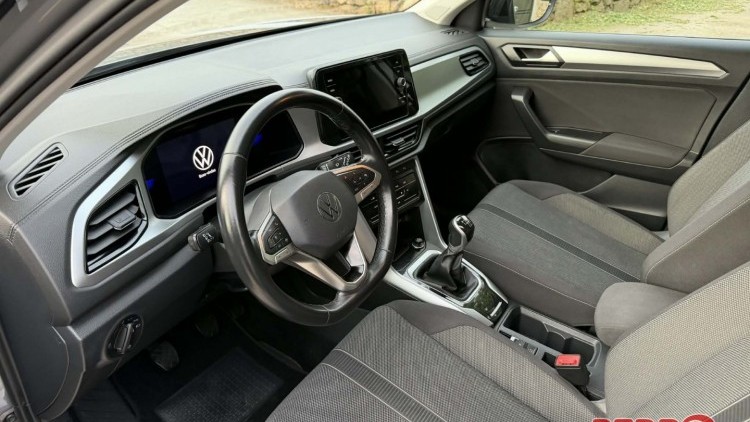 Volkswagen T-ROC URBAN