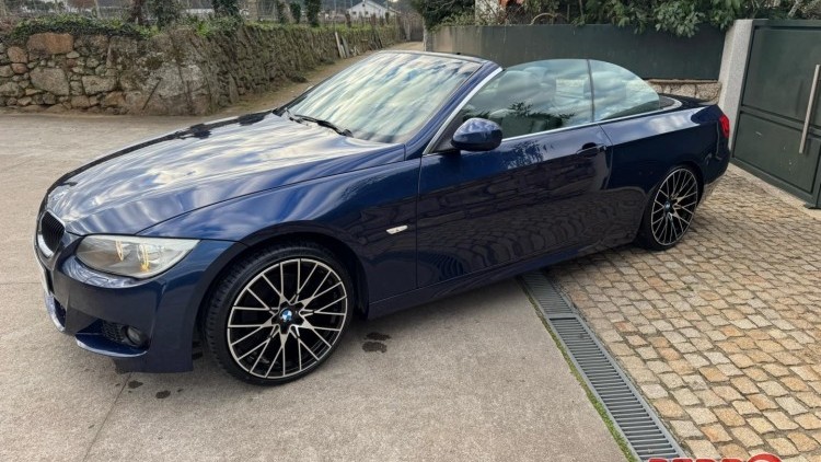 BMW S&eacute;rie 3 - 320 sport