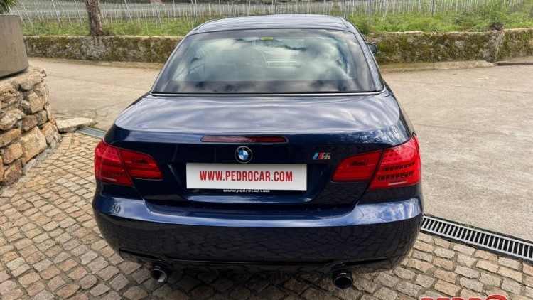 BMW S&eacute;rie 3 - 320 sport