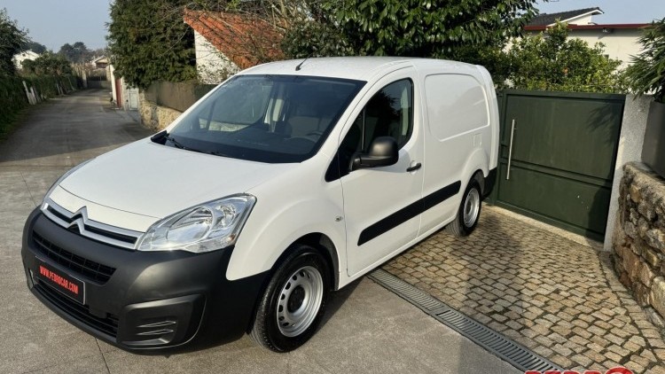 Citro&euml;n Berlingo LONGA