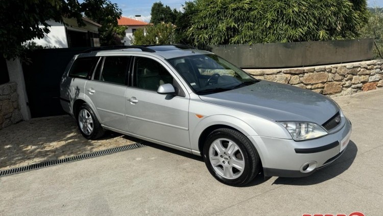 Ford Mondeo SW GHIA