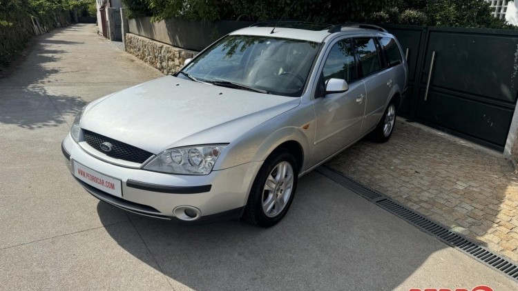 Ford Mondeo SW GHIA