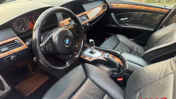 BMW S&eacute;rie 5 - 525 PAK M