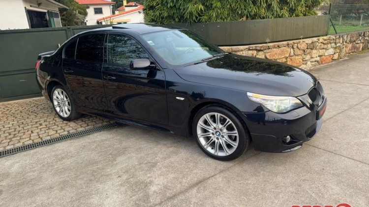BMW S&eacute;rie 5 - 525 PAK M